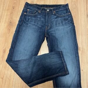 Levi’s 514 Men’s Dark Wash Distressed Knee!